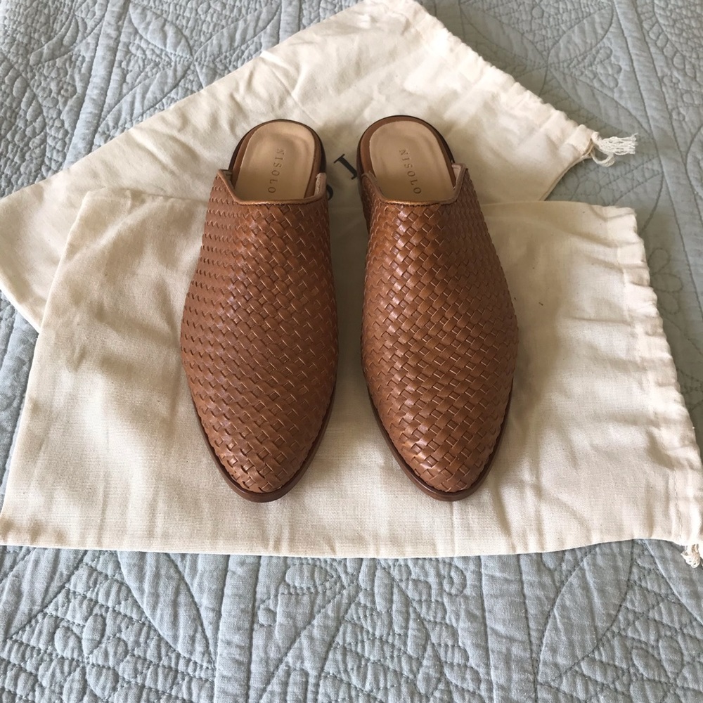 Nisolo Ama Mule